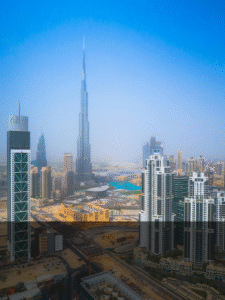 dubai-apartments-rise-faster-than-villas-2025-cover